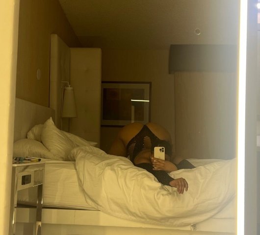 Avaia — Tall Big Booty Escort (El Paso) w/ Outcalls - 1