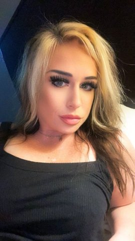 Tampa FL Female Escort — In-call & Out-call - 1