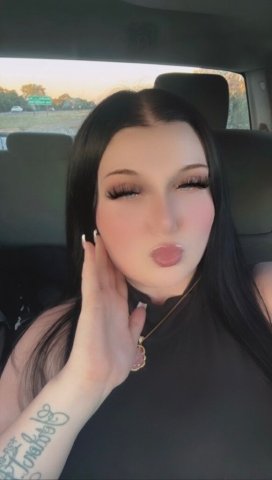 Portland, Oregon Female Escort — 50 Dollar FaceTime Fun Special - 1