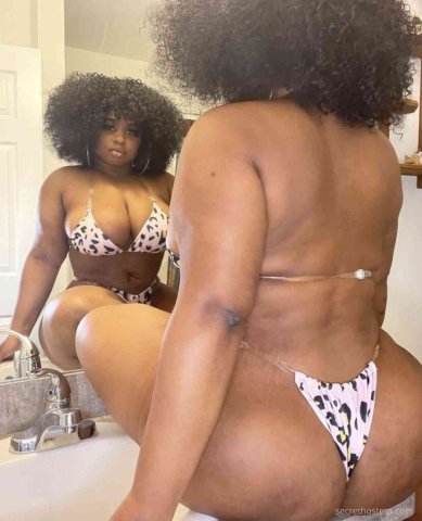 Celily in Waterloo, IA — Luxury party girl incall/outcall with videocall - 1