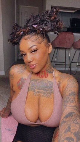 Hurricane Tori — Slim Chocolate Beauty for Hook Up (Nuru, 2 Girl, Video/Ft) - 1