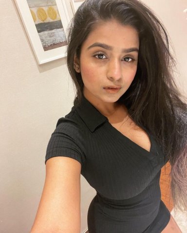 Indian sexy Incall Outcall And FaceTime Shows - 1