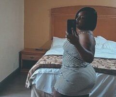 San Antonio Thick 4'11 Escort — Throat Goat - Image 10
