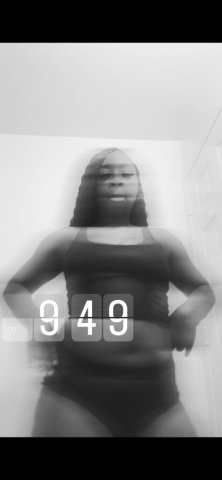 Detroit MI Incalls Only Female Escort — Tight Pussy & Massages/Dinner Dates - 1