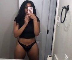 Beaumont TX Incalls/Outcalls Female Escort — Pretty Pink stress-relief massage + private dance - Image 7