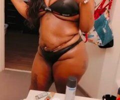 Eastern escorts - Limited Special 2-Girl Inncall & Outcall — 32