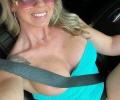 Fort Collins CO MILF Escort — GFE, car dates - Image 8