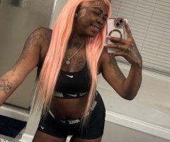 Pretty Pussy Ebony Braceface In-Calls & FaceTime Shows - Image 5