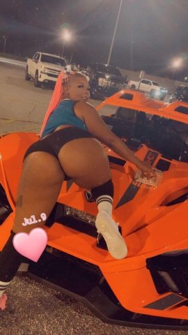 Albany, Georgia Female Escort — cum get you sum - 1