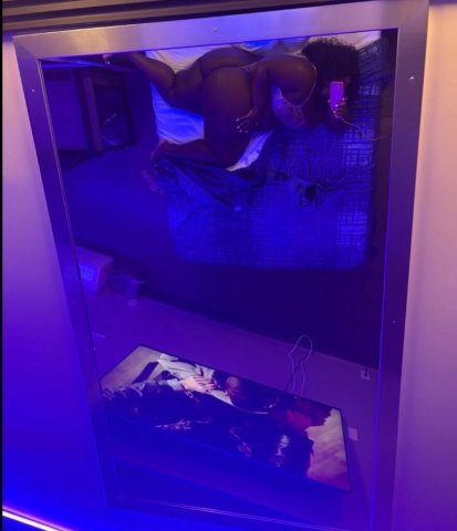Queens BBW Female Escort — Incall Only Face Time Show - 1