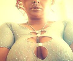 New York City escorts - NYC Female Escort — Oral & Wet-Heat Play (Thick Curves)