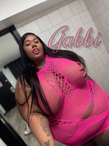 Philadelphia SSBBW escort — independent, no-drama hygiene + clean room visits - 1