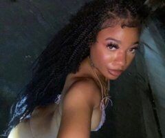 Eugene, Oregon Hot Female Escort — Full Service, Clean Hygiene - Image 5