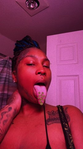 Clarksville TN Brazilian Content Creator Escort — Car Dates Only Touch Tuesdays - 1