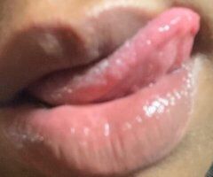 Raleigh-durham escorts - Carplay / Outcall Female Escort (Time Not Service) — Raleigh-Durham