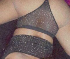 Roanoke escorts - Celeste Bee — Petite & Discreet Female Escort (Incall/Outcall)
