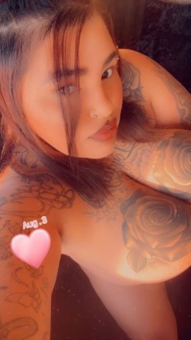 Plus Size Female Escort in Schiller Park — Incall & Outcall - 1