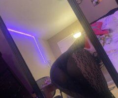 Houston escorts - Petite white girl (19) ready for a pleasure-focused session