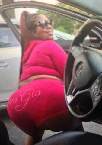 Memphis TN Female Escort — Special Juicy Wet Pussy, Exotic Touch Massages - 1