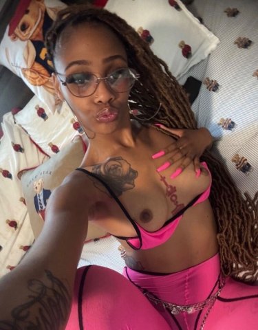 Norfolk VA Female Escort — short stay, QV, and HHR options - 1