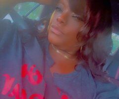 Upscale Female Escort in Charlotte, NC — Late-Night Video Call Sessions - Image 6