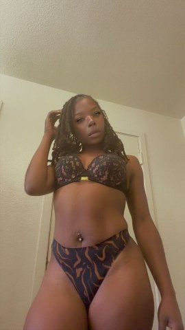 San Francisco Outcall Female Escort — 30-Min Sessions - 1