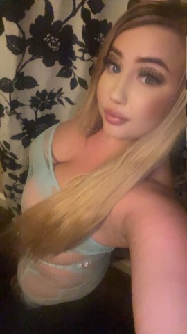 Kansas City MO Female Escort — Downtown In-Call or North KC - 1