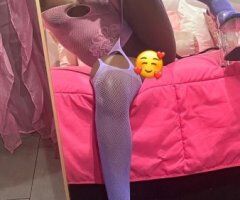 Oakland/East Bay escorts - Oakland East Bay Outcall Female Escort — throat goat & bubble butt
