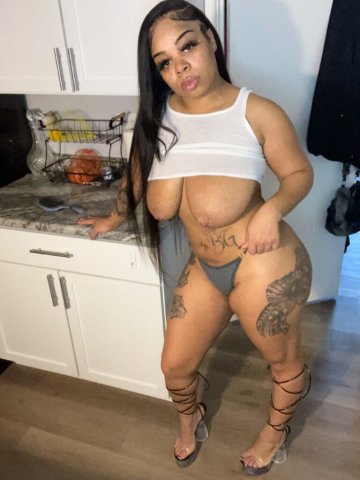 Billings, Montana Big Ass Escort — Incall or Outcall - 1