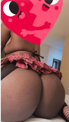 Mia — New in Greensboro NC Female Escort (Clean Experience) - 1