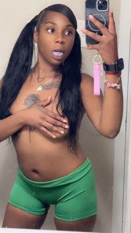 Cleveland Female Escort — Outcalls Only, Content & FaceTime Videos - 1
