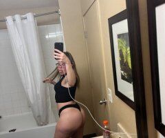 Los Angeles CA Blonde Blue-Eyed Female Escort — Royal (outcall) - Image 8