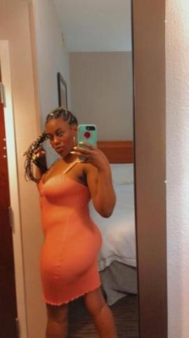 Montgomery AL Escort — Juicy (22) — Gifts, Tips, Drama-Free - 1