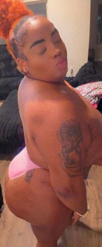 Lafayette, LA Female Escort — Strawberry Poundcake (Massage + Cam/Meets) - 1
