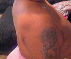 Lafayette escorts - Lafayette, LA Female Escort — Strawberry Poundcake (Massage + Cam/Meets)
