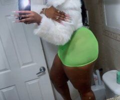 Monterey escorts - Kitty Kat Palace — Petite Elegant Natural Female Escort (Monterey, CA)