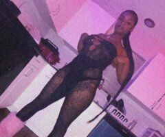 Oklahoma City Female Escort — Paid Dates, Nude Massages & Private Parties - Image 4