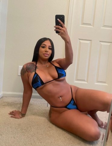 Yakima Latina Busty Escort — Wet Goddess Play - 1