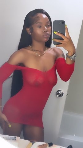 Memphis Petite 24-Year-Old Female Escort - 1