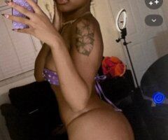 Palm Springs Petite Jojo — Verified Private Dances & Multi-Hour Sessions - Image 4