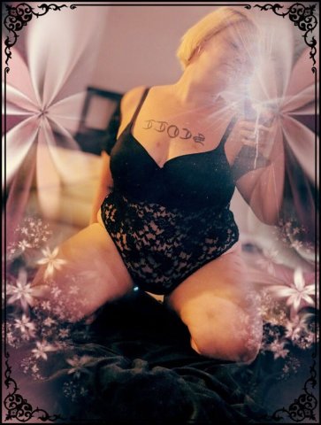 Bossi Lux — BBBJ, GFE + Massage with Happy Ending (Houston) - 1