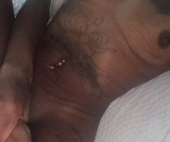 Rockford escorts - Beloit Incall — Petite Brownskin Female Escort (32)