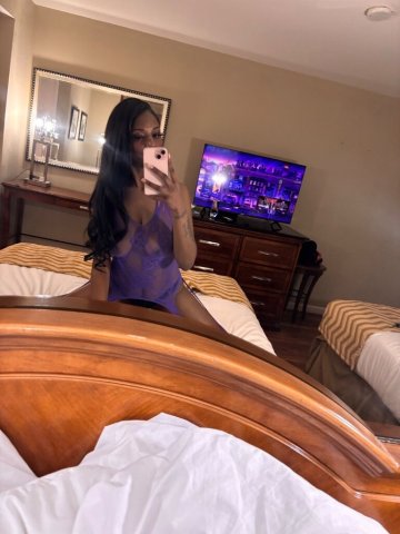 Swan Escort in Concord, CA — Discreet intimate dates - 1