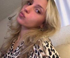 Ventura, CA Super Young Petite Friendly Girl — Video & Webcam Shows - Image 6