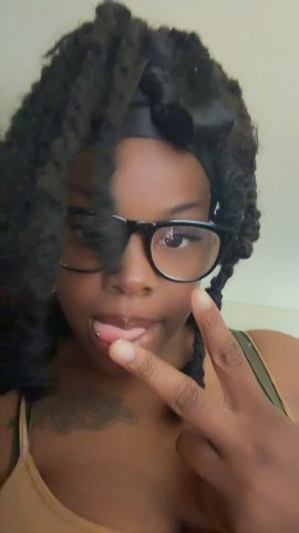 Minneapolis/St. Paul Weekend Specials — Independent Discreet Female Escort - 1