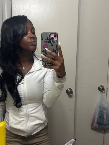 Merced CA Incalls/Outcalls Female Escort — 18 - 1