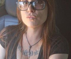 Curvy Sexy Woman in Reno - Image 4