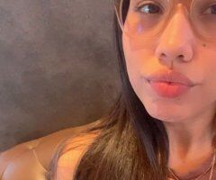 San Fernando Valley Girlfriend Experience with Video Calls - Image 8