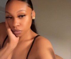 Charlotte escorts - Layla (29) — Charlotte Incall-Only Escort