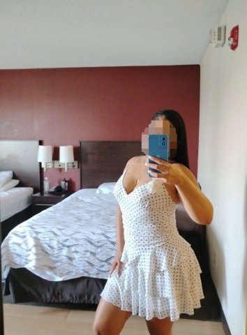 Carla  puerta trasera — discreta en Fort Myers - 1